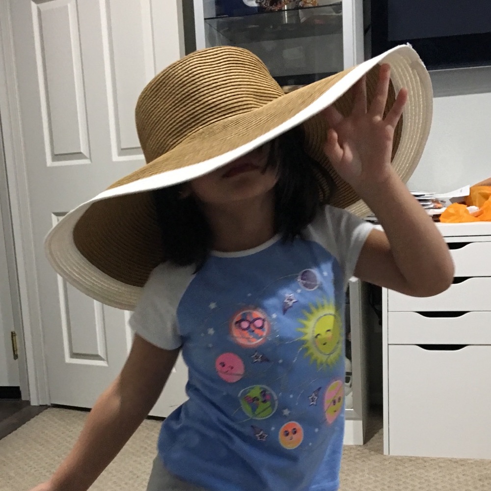 Meet your Posher, Yadira